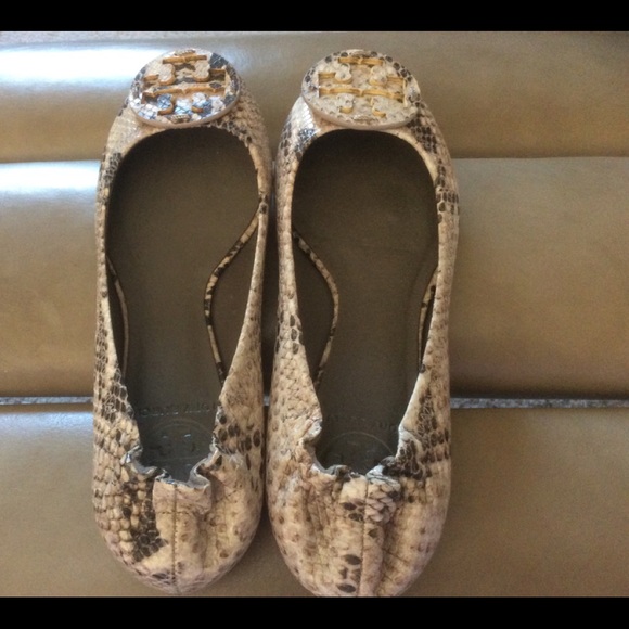Tory Burch Reva Flats - Picture 3 of 6